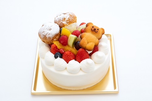 苺いっぱい生デコレーション